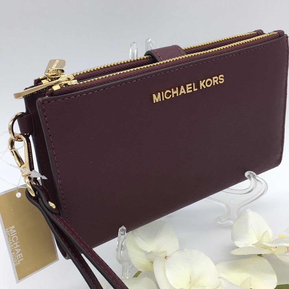 MICHAEL KORS Jet Set Travel LG Double Zip Wristlet Wallet Leather Dark Cherry - Picture 2 of 16